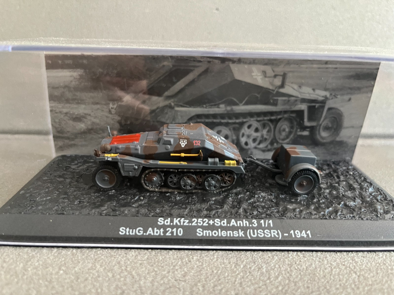 Miniature Militaire Char Tank Blindé Sd.Kfz.252 + Sd.Anh.3 1/1 1941 Altaya 1/72