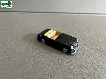Ancienne Miniature Voiture R de Rovin CIJ France Epave 1/43