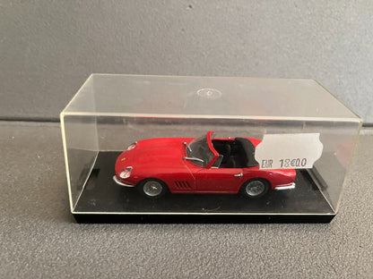 Voiture Miniature Ferrari 275 GTB/4 Spider Best au 1/43