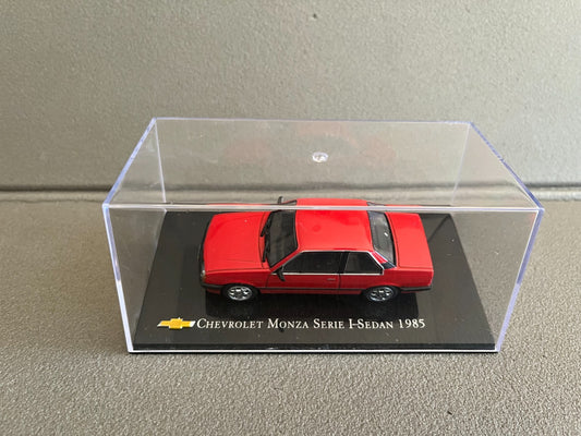 Voiture miniature Chevrolet Monza Serie I Sedan 1985 au 1/43