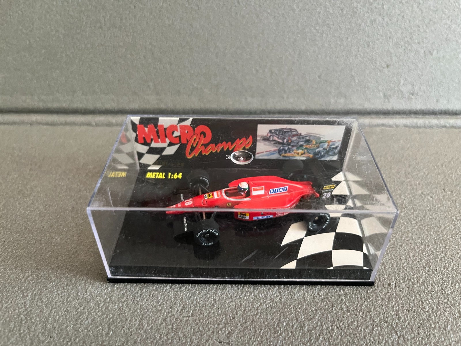 Voiture Miniature Formule 1 F1 Ferrari Capelli MicroChamps Minichamps au 1/64