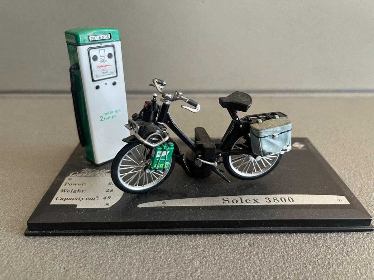 Moto Miniature Cyclomoteur  Scooter Solex 3800 Solido  1/18