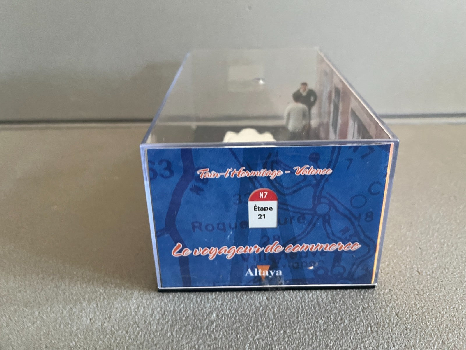 Voiture Miniature Simca Aronde Chatelaine Etape 21 La Route Bleue RN7 1/43