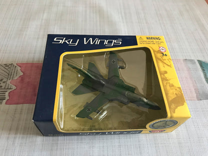 Avion miniature Militaire Sky Wings MotorMax Tornado 