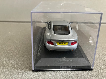 Voiture Miniature Aston Martin V12 Vanquish au 1/43