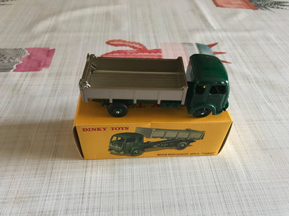 Voiture miniature Camion Benne Basculante Simca Cargo Dinky Toys Atlas