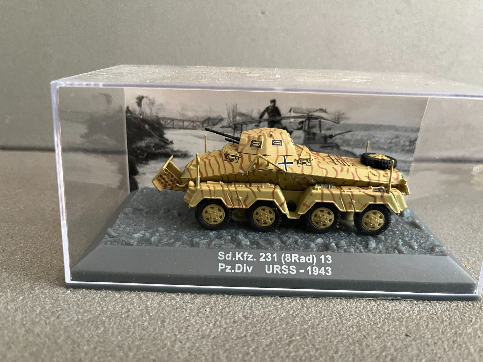Miniature Militaire Char Tank Blindé Sd.Kfz. 231 8Rad 13 URSS 1943 Altaya 1/72