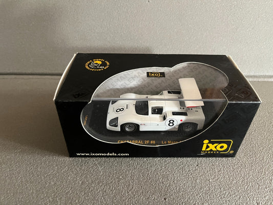 Voiture Miniature Chaparral 2F Le Mans 1967 Ixo au 1/43