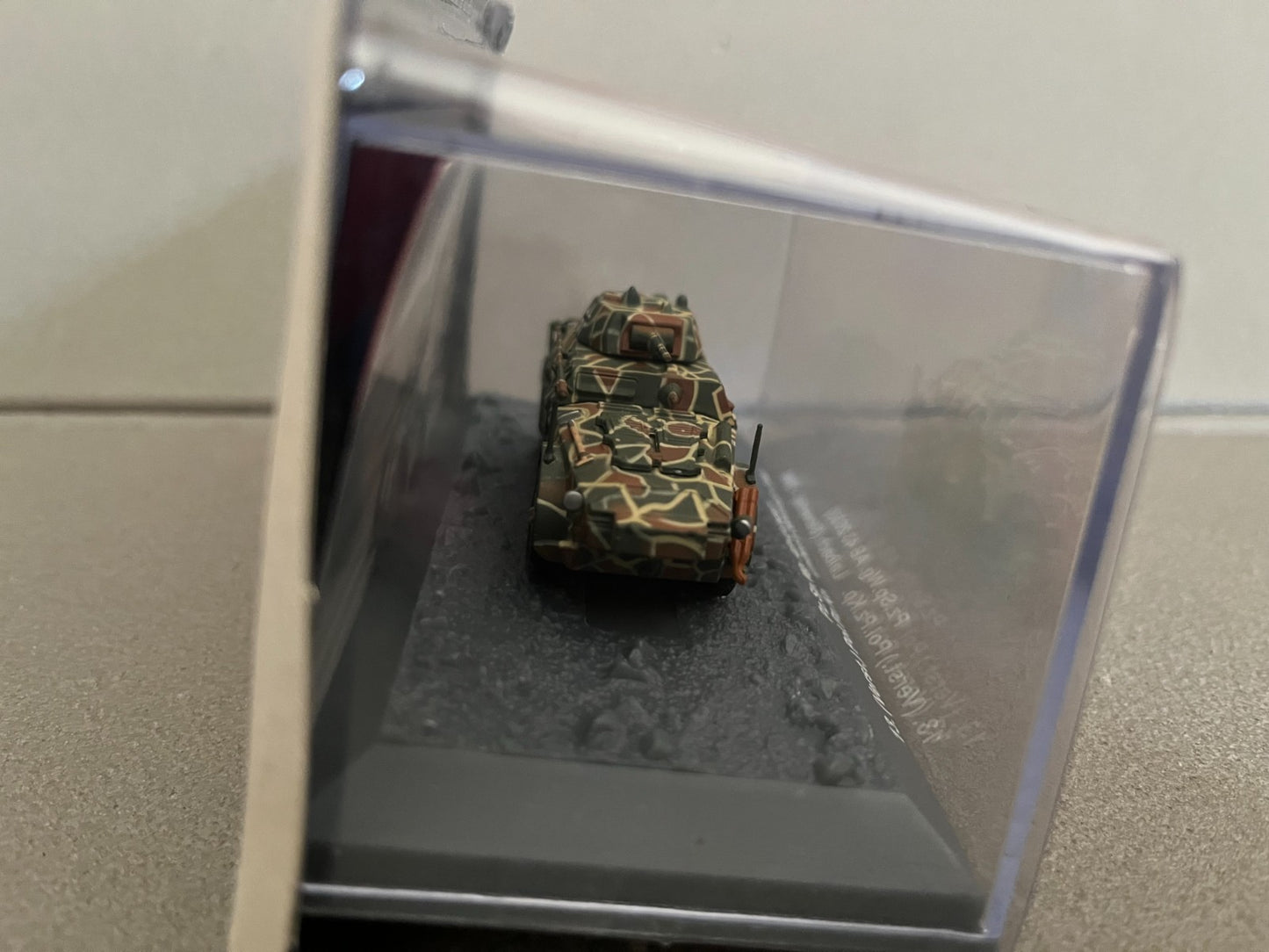 Miniature Militaire Char Tank Blindé Pz.Sp.Wg. AB 43 203 1944 Altaya au 1/72