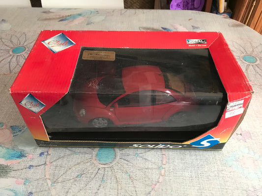 Voiture miniature Volkswagen VW New Beetle 1999 Solido Ref 9017 au 1/18