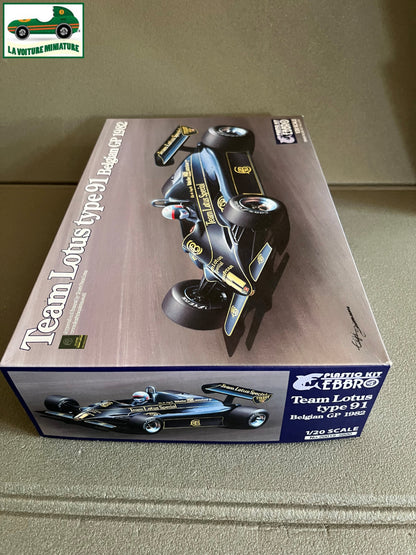Maquette  à monter F1 Voiture miniature Team Lotus type 91 Belgian GP Ebbro 1/20