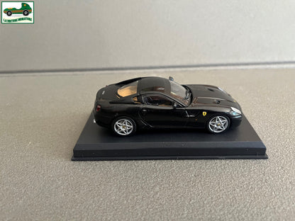 Voiture miniature Ferrari 599 GTB Fiorano Ixo Fabbri au 1/43