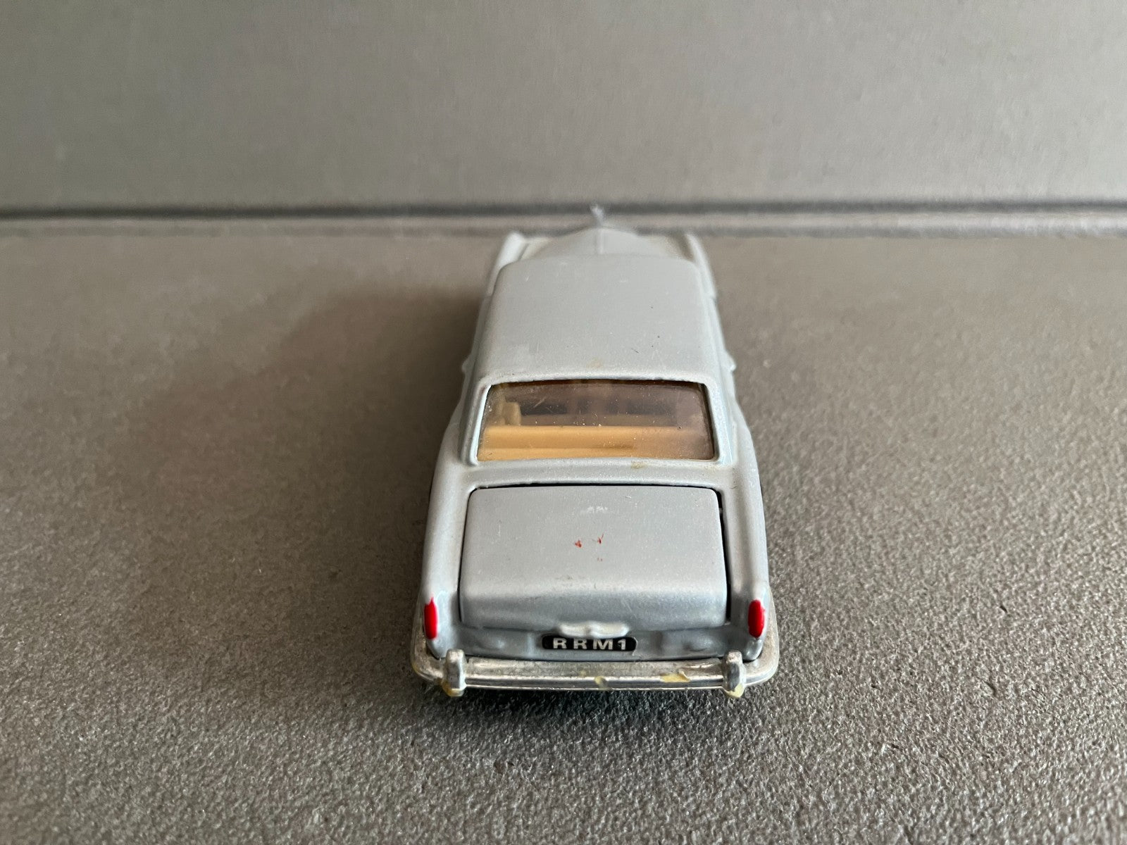 Jouet Ancien Voiture Miniature Rolls Royce Corniche Corgi Gt Britain 1/36