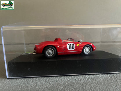 Voiture miniature Collection Ferrari 250P 1000 km Nurburgring 1963 au 1/43