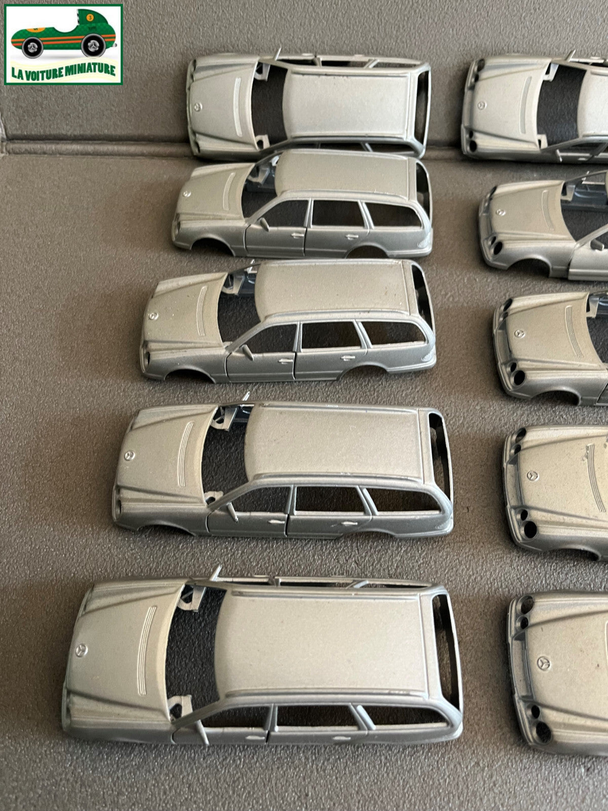 Voiture Miniature Lot 15 Carrosserie Majorette Mercedes Break Classe E 1/37