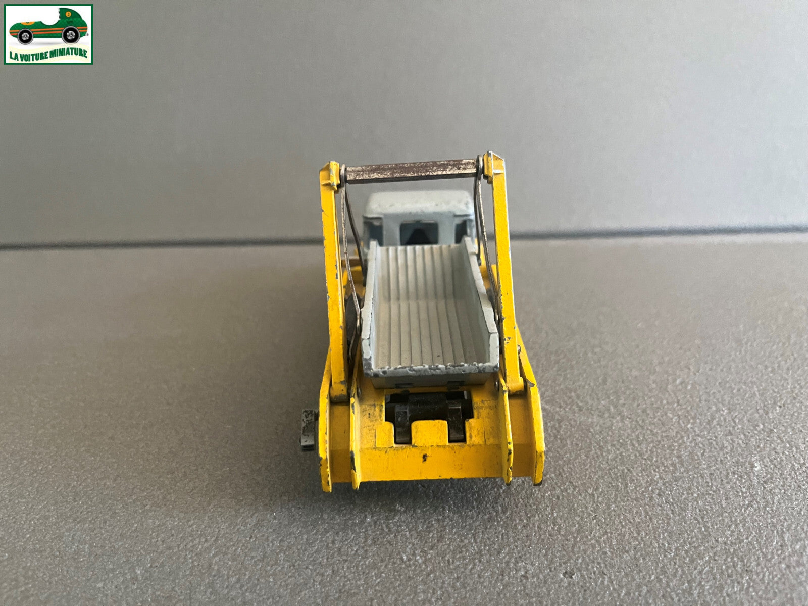 Ancienne Miniature Camion Multibenne Unic Dinky SuperToys Meccano France Epave