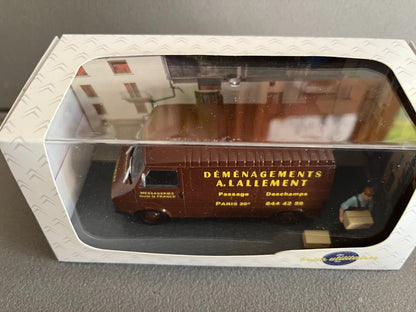 Voiture miniature Petits Utilitaires Citroen C35 Déménageur Atlas 1/43