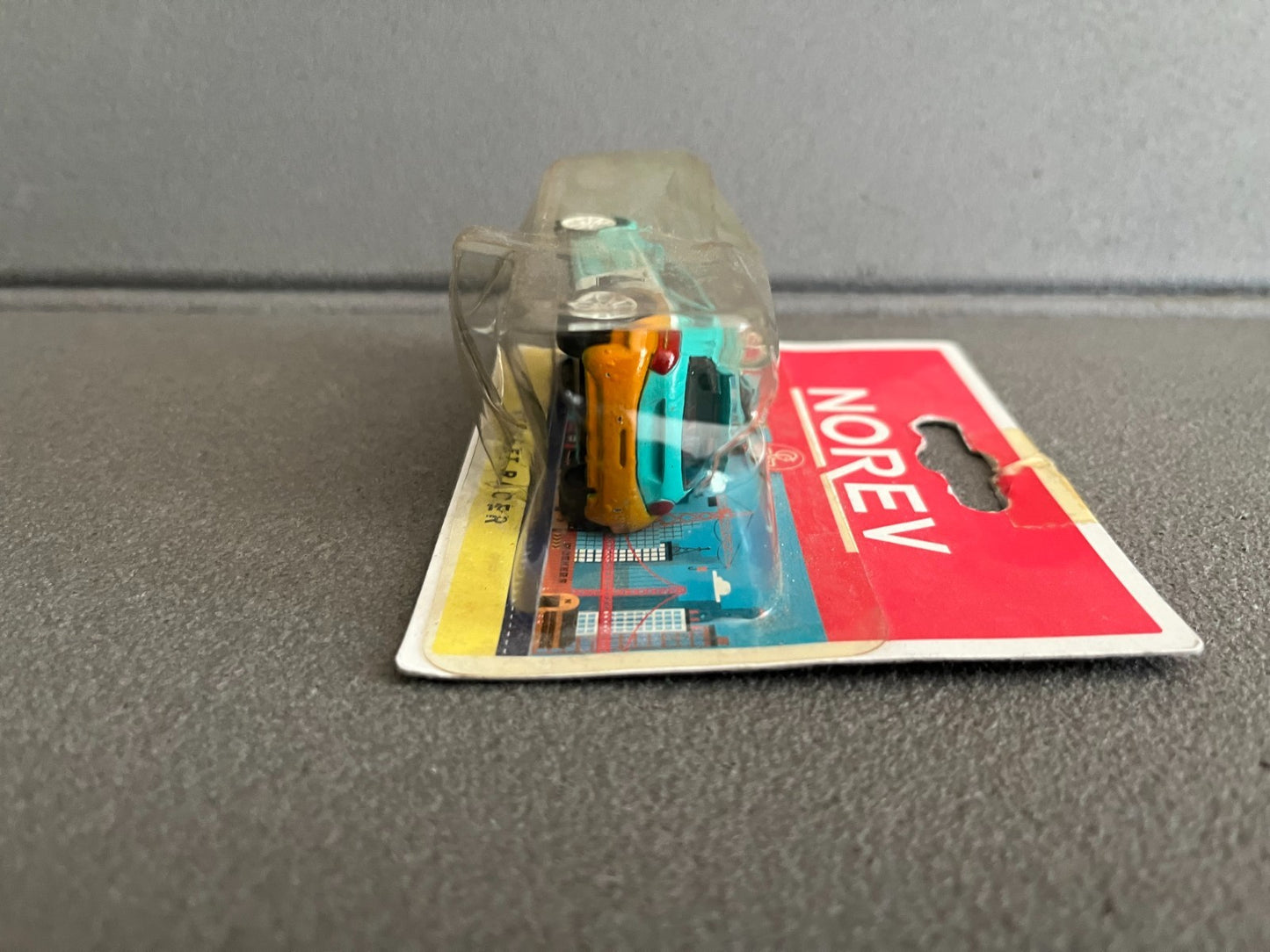 Voiture miniature Peugeot 208 T16 Street Racer Norev 3 inches 1/64