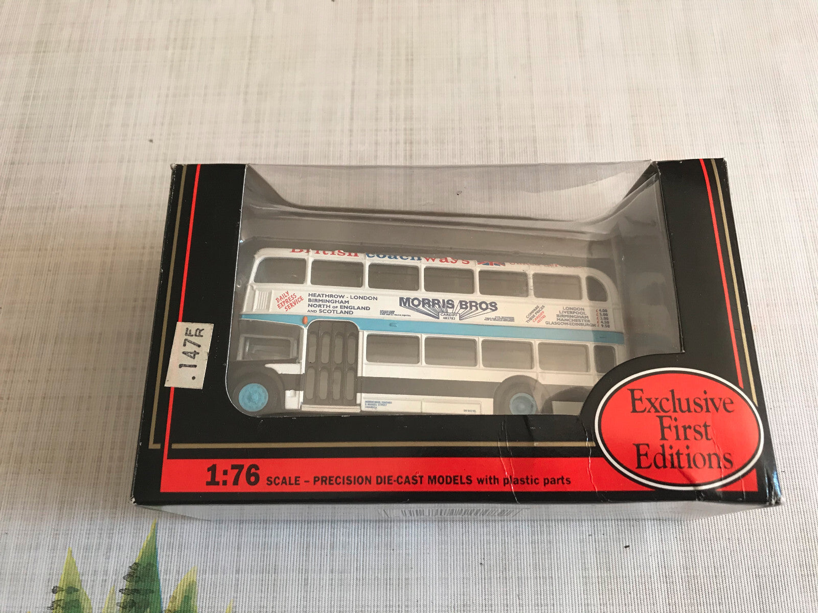 Voiture Miniature Bus Autobus Bristol Lodekka Morris Bros 14008 Gilbow 1/76 