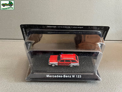 Miniature Voiture Camion de Pompiers Mercedes Benz W 123 DeAgostini au 1/72