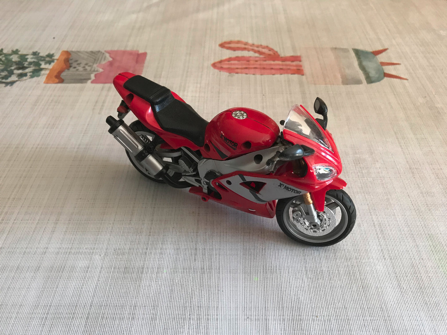 Moto miniature X' Motor sans boite