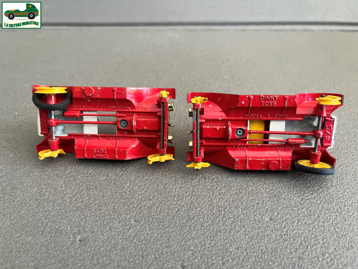 Ancienne Voiture Miniature Lot de 2 Dinky Toys Noel Ford R 475 Epave