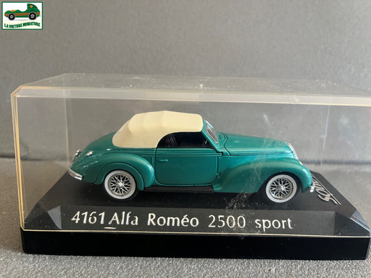 Voiture Miniature4161 Alfa Roméo 2500 Sport Solido au 1/43