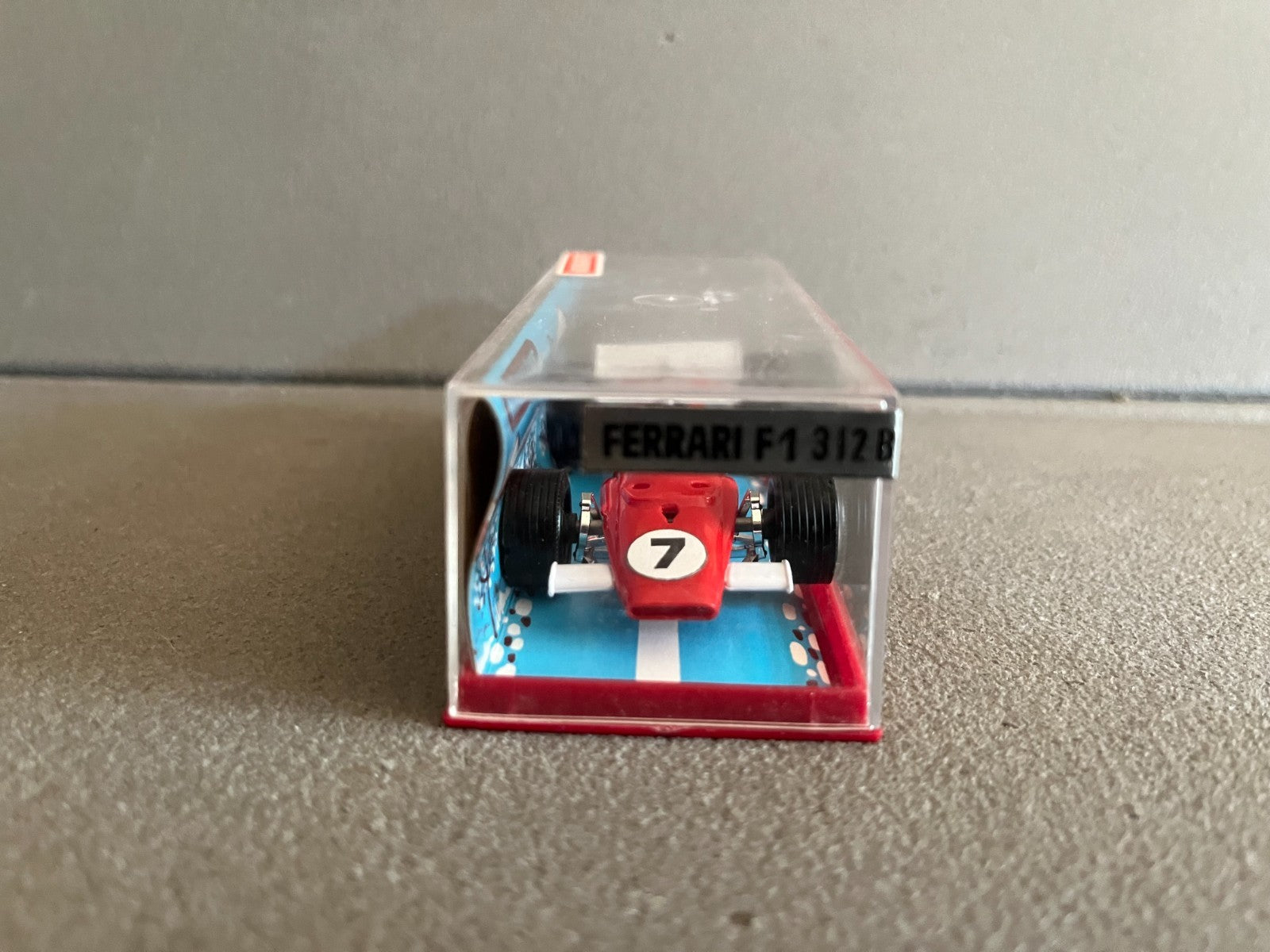 Ancienne Voiture Miniature Plastique Ferrari F1 312 B Minialuxe au 1/43