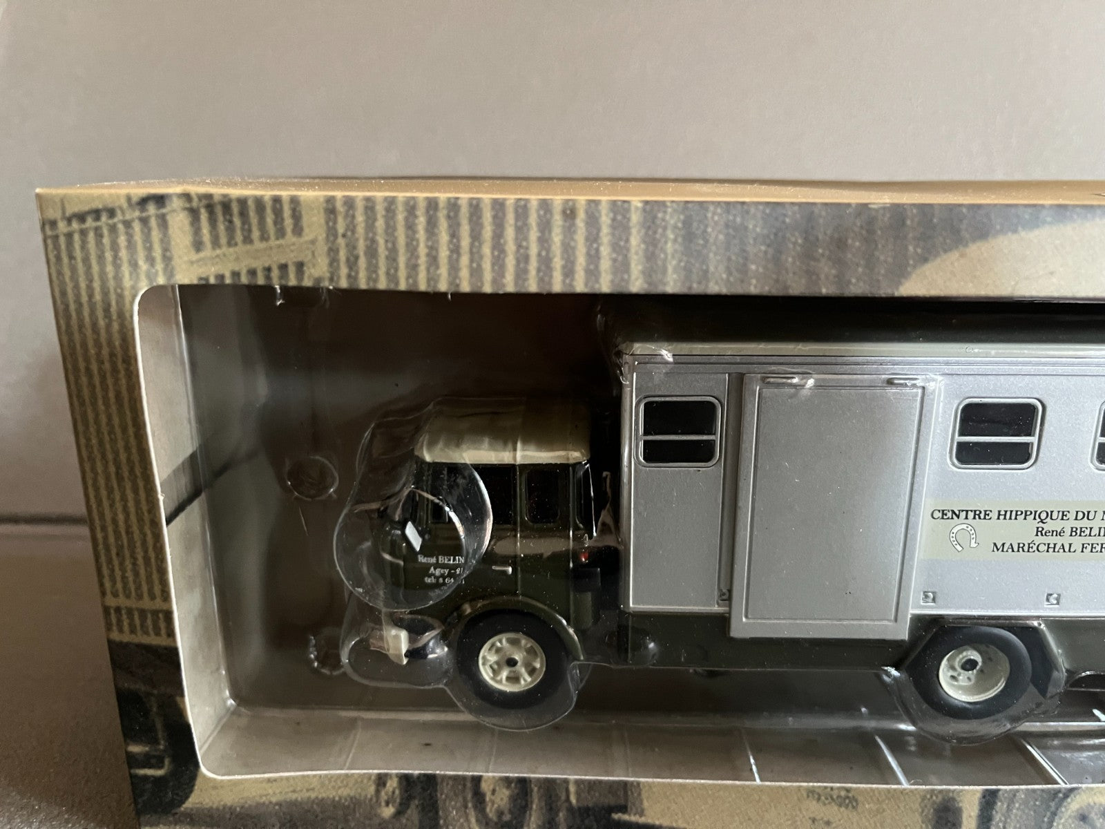 Voiture Miniature Camion D'autrefois Berliet Centre Hippique Ixo Altaya 1/43