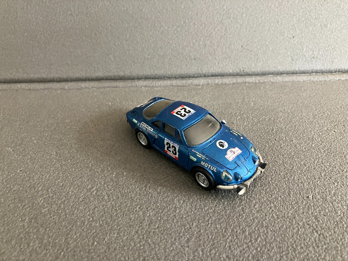 Ancienne Voiture Miniature Kit résine monté Renault Alpine A110 Duvi Corse 1/43