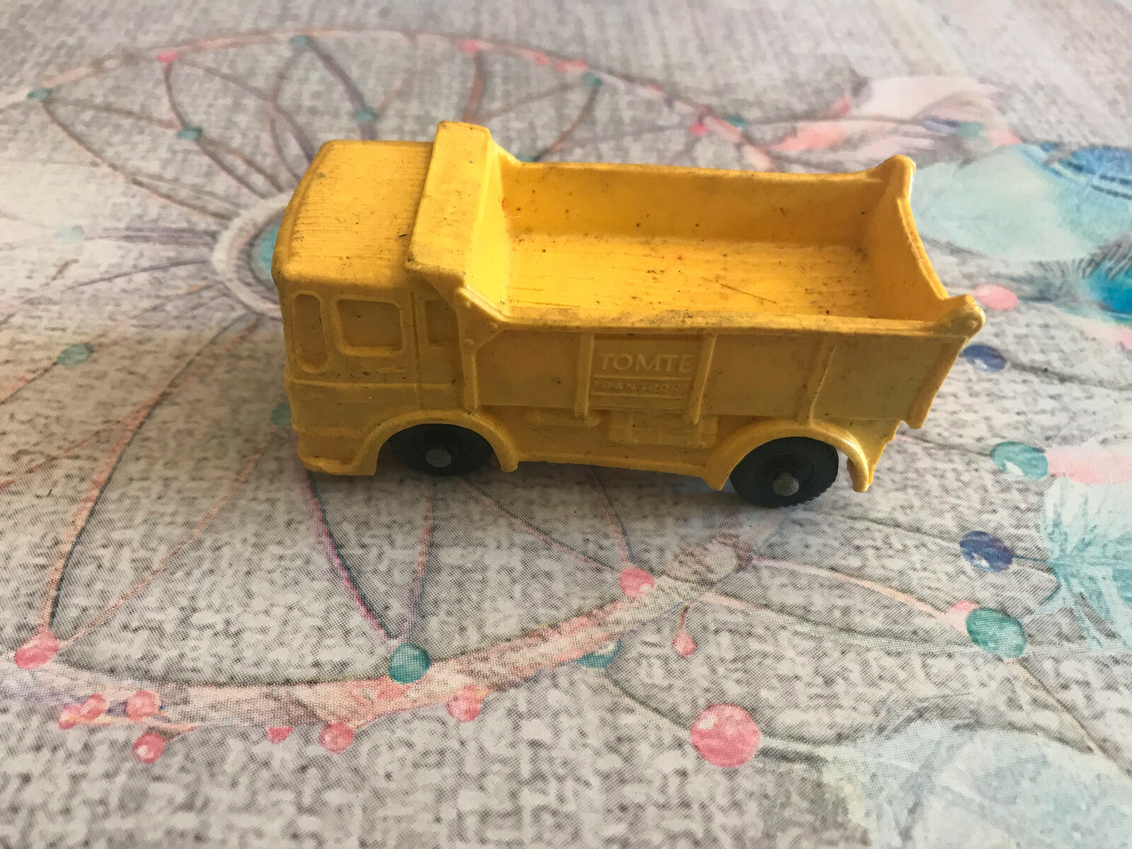 Voiture Miniature Ancien Camion Leyland Tomte Lardal Norway Plastique Gomme 1/43