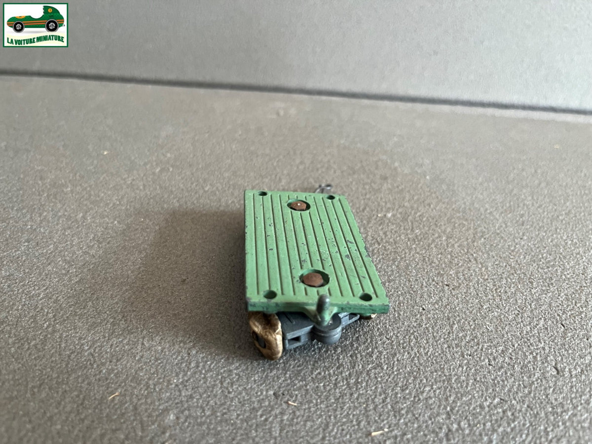 Ancienne Voiture Miniature Remorque Solido Demontable Epave