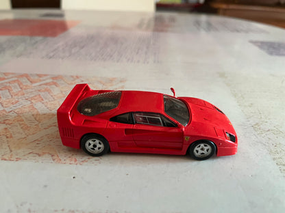 Voiture Miniature Kit monté Ferrari F40 Starter au 1/43