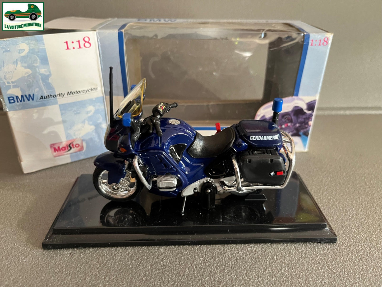 Moto miniature BMW R1100 RT-P Maisto Gendarmerie au 1/18
