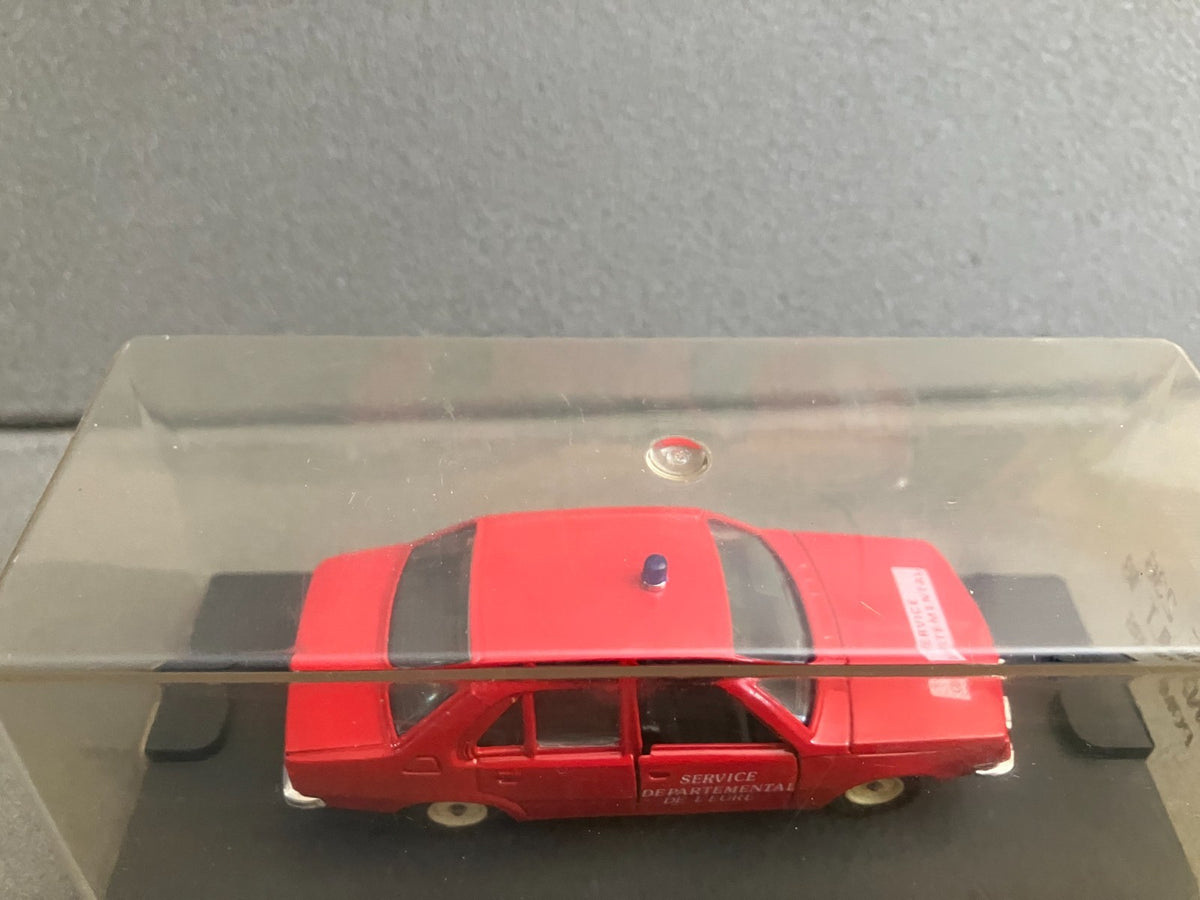 Voiture Miniature Renault 18 Pompiers Verem Ref 236 au 1/43