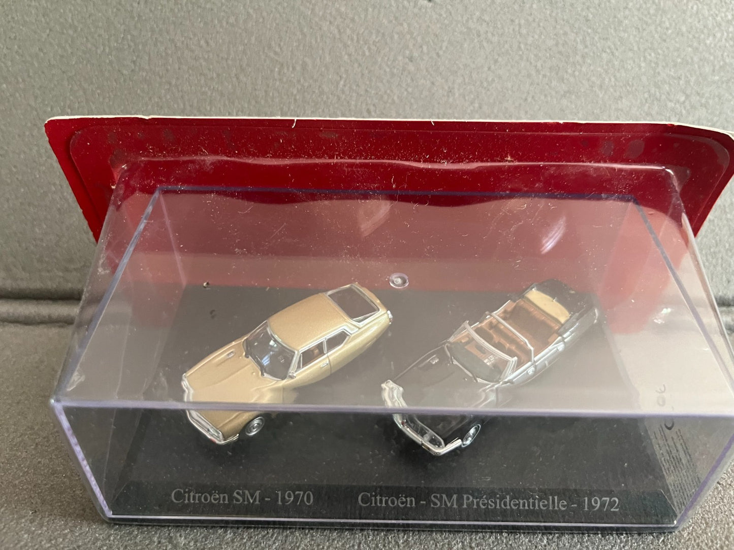 Voiture Miniature Duo Citroen SM 1970 Présidentielle Universal Hobbies 1/87 HO