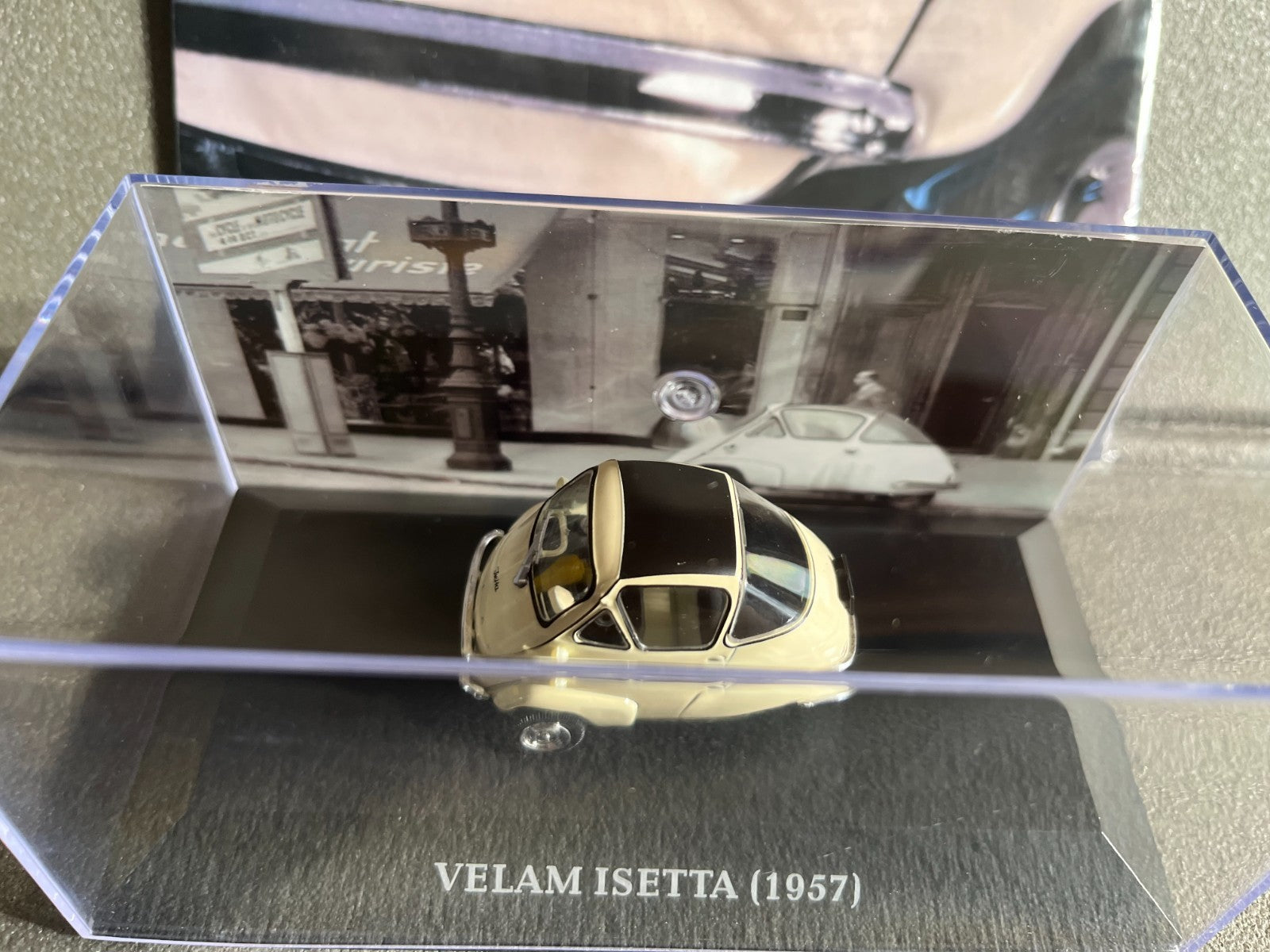 Voiture Miniature Velam Isetta 1957 Micro-Voitures D'Antan Altaya 1/43