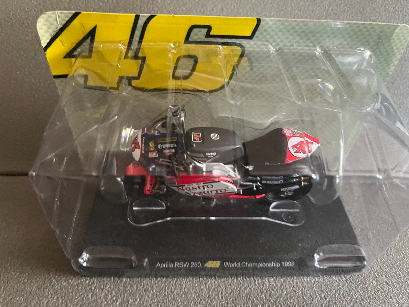 Moto GP miniature Valentino Rossi 46 Aprilia RSW 250 Championship 1998 1/18