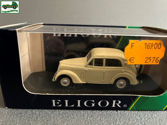 Voiture miniature Renault Juvaquatre Berline Eligor France au 1/43