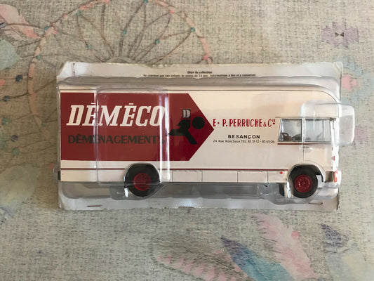 Voiture miniature Camion Berliet GBK75 Déménagements Déméco Hachette 1/43