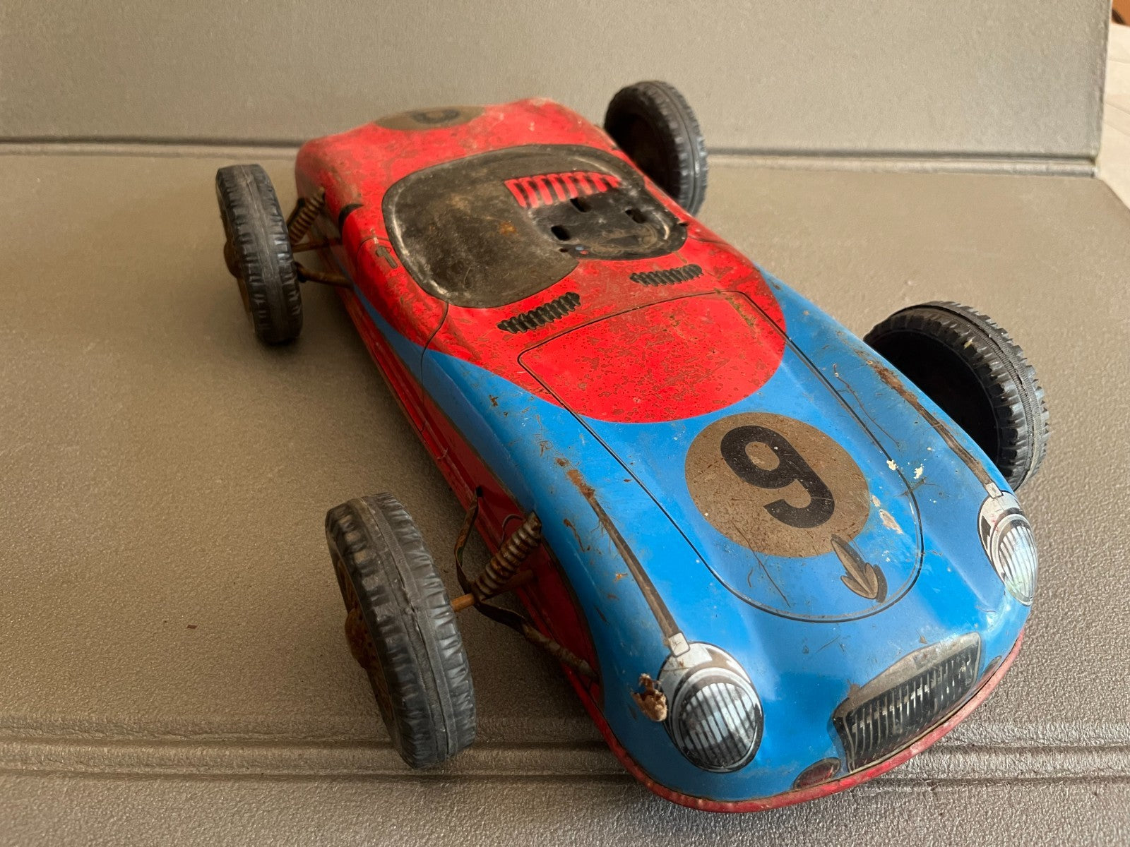 Jouet Ancien Voiture Miniature Tôle Course France Jouets Incomplet