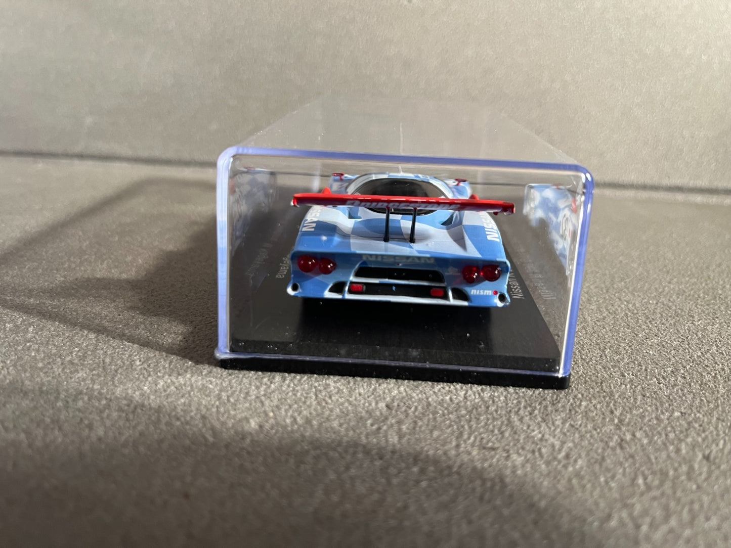 Voiture Miniature Nissans R 390 GT1 Le Mans 1998 Spark Hachette 1/43