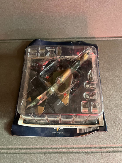 Avion miniature Militaire Combat Reaction Mig-21 PF URSS Altaya 1/72