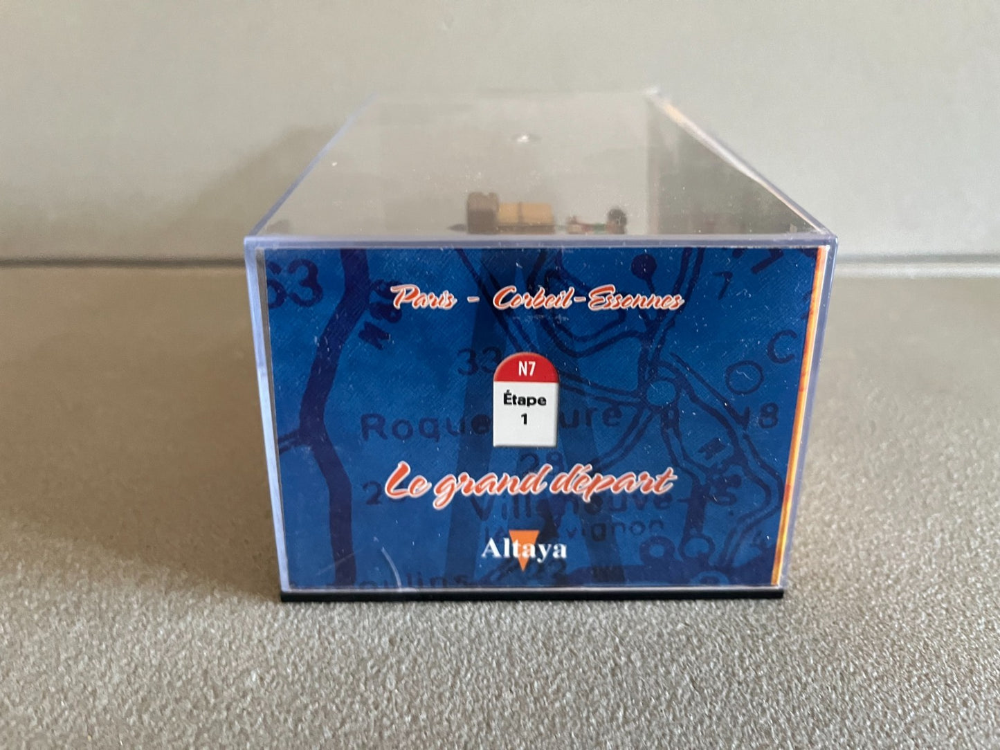 Voiture Miniature Peugeot 404 Etape 1 La Route Bleue RN7 1/43