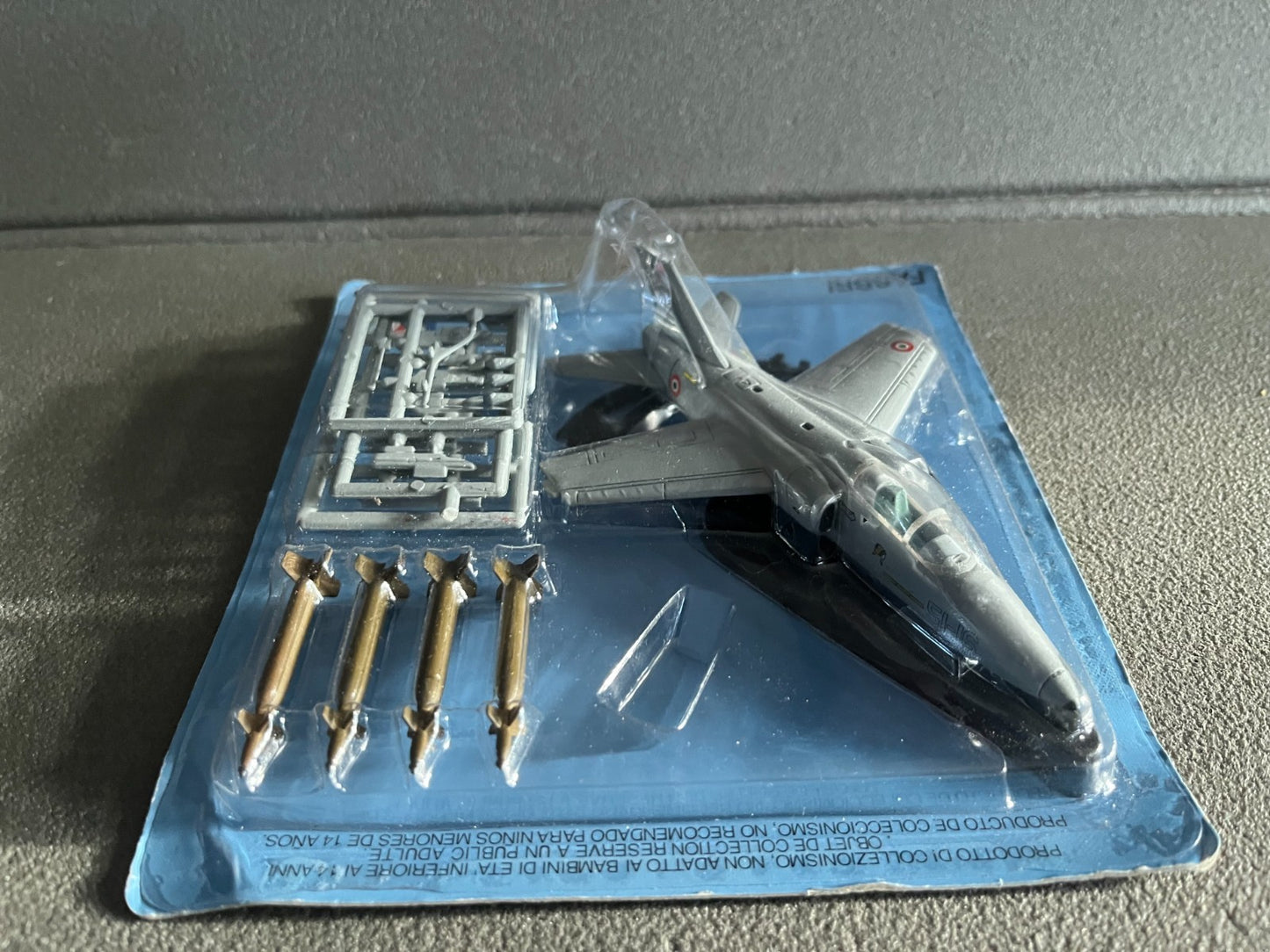 Avion miniature Militaire AMX Ghibli Fabbri Italeri 1/100