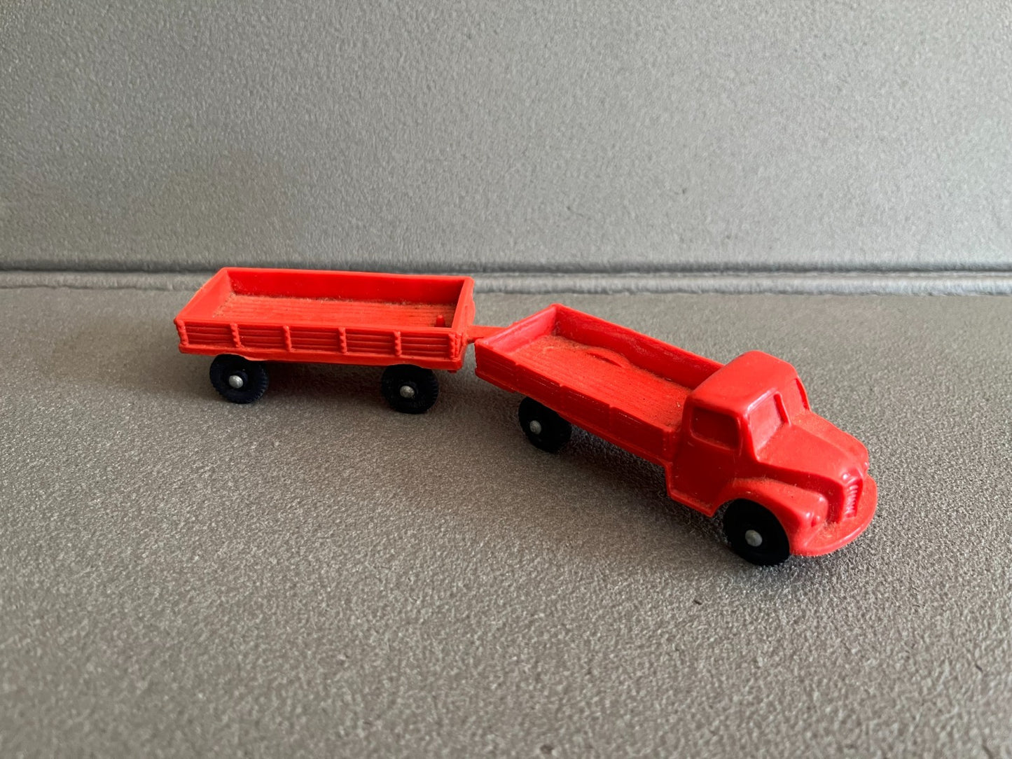 Voiture Miniature Ancien Camion Remorque Tomte Lardal Norway Plastique Gomme