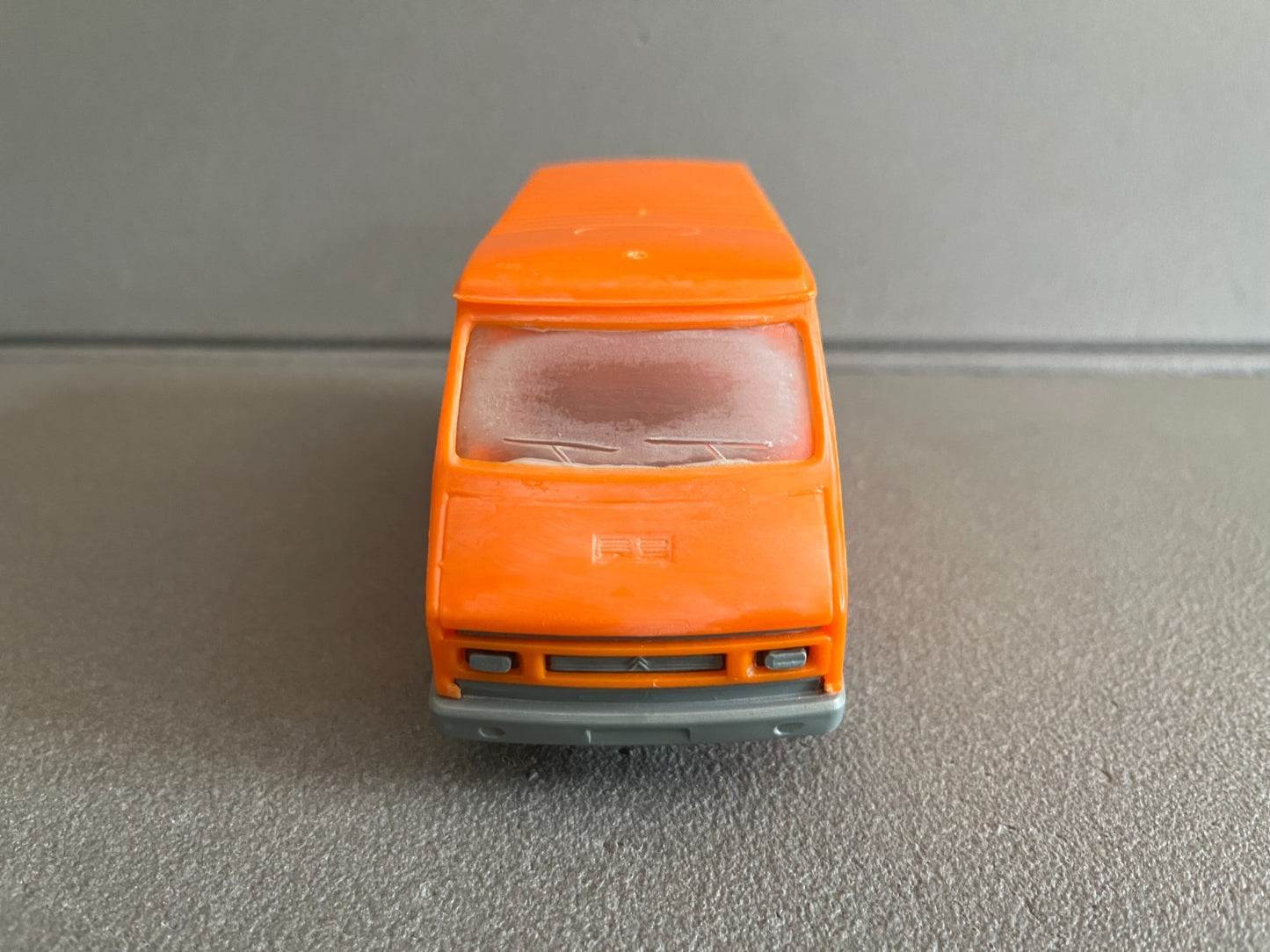 Jouet Ancien Voiture Miniature Fourgon Plastique Citroen C35 Clé France 1/32