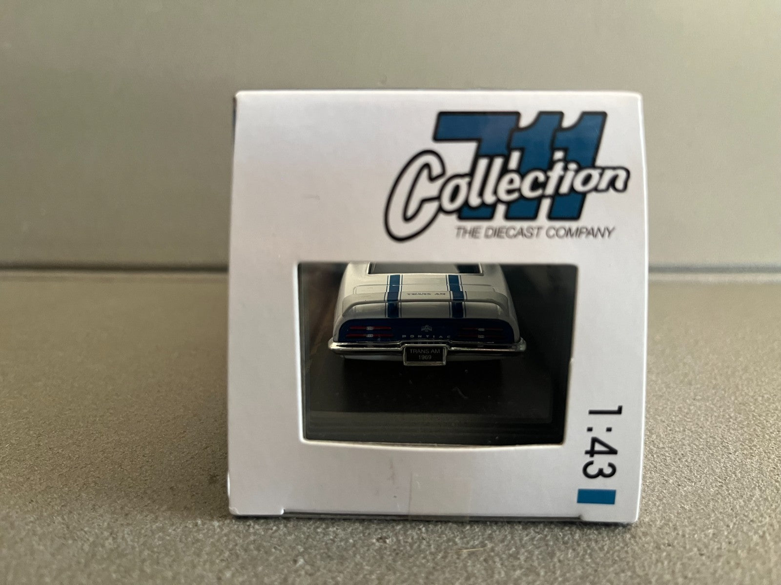 Voiture Miniature Américaine Pontiac Firebird Trans AM 1969 711 Collection 1/43