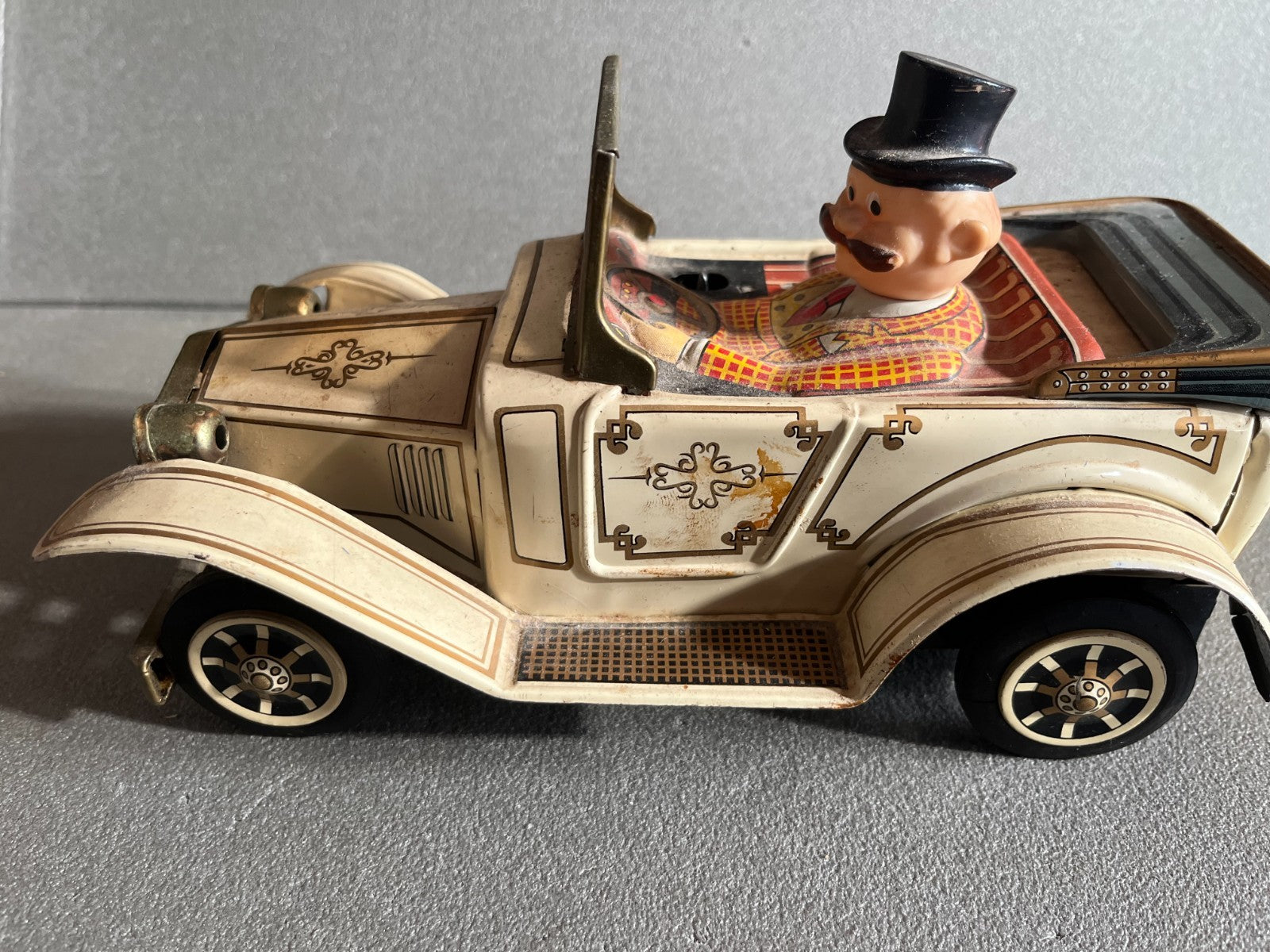 Jouet Ancien Voiture miniature ALPS Made in Japan Tôle Pile Vintage