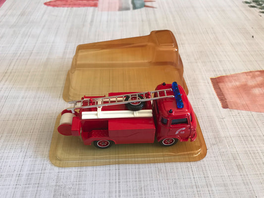 Voiture Miniature Pompiers Camion Saviem SG4 Solido au 1/50
